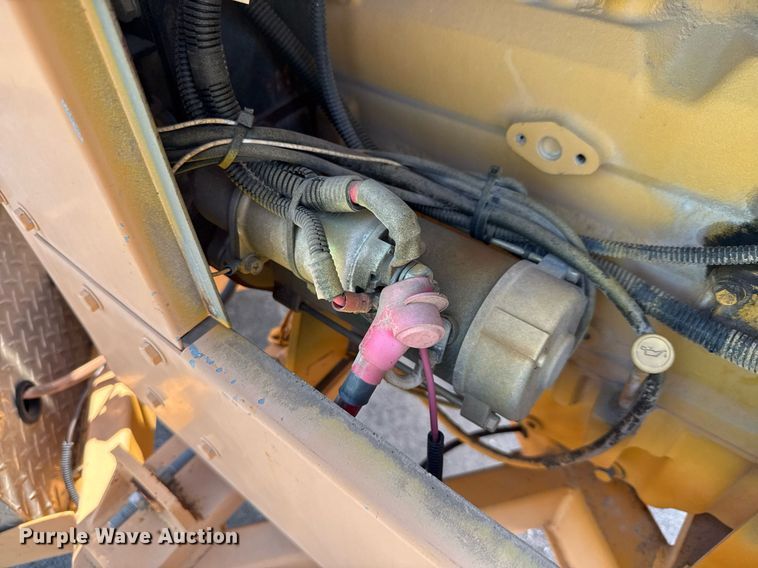 image for item DX5505 2004 Bandit 150 wood chipper