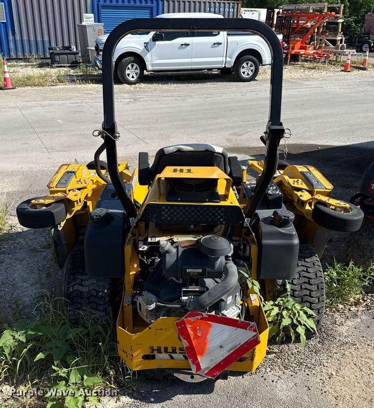 image for item DX5506 2016 Hustler Super 104 ZTR lawn mower