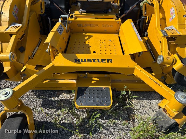 image for item DX5506 2016 Hustler Super 104 ZTR lawn mower