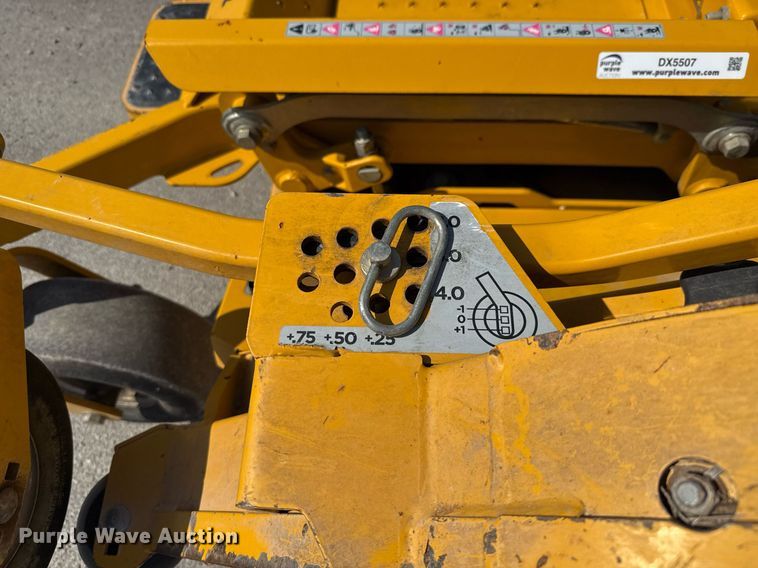 image for item DX5507 2016 Hustler Super 104 ZTR lawn mower