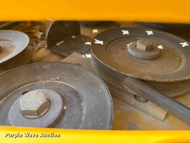 image for item DX5507 2016 Hustler Super 104 ZTR lawn mower