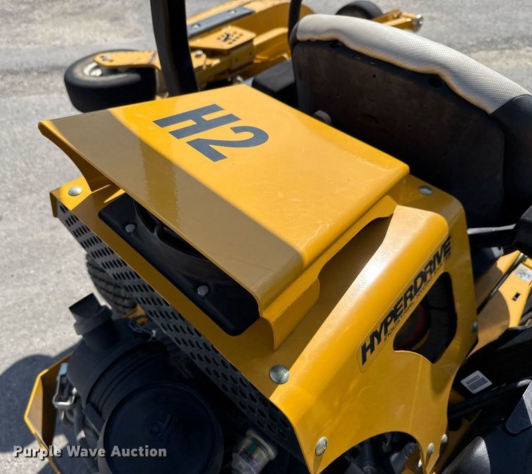 image for item DX5507 2016 Hustler Super 104 ZTR lawn mower