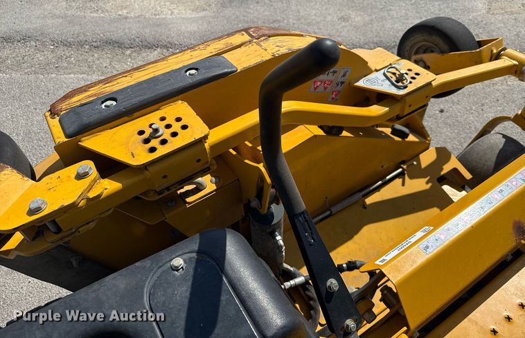 image for item DX5507 2016 Hustler Super 104 ZTR lawn mower