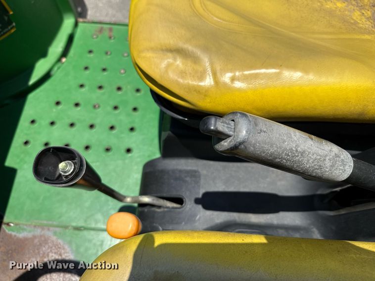 image for item DX5508 2010 John Deere Gator TX utility vehicle