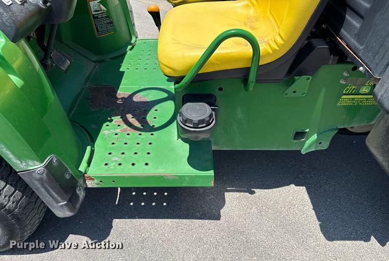 image for item DX5509 2010 John Deere Gator utility vehicle