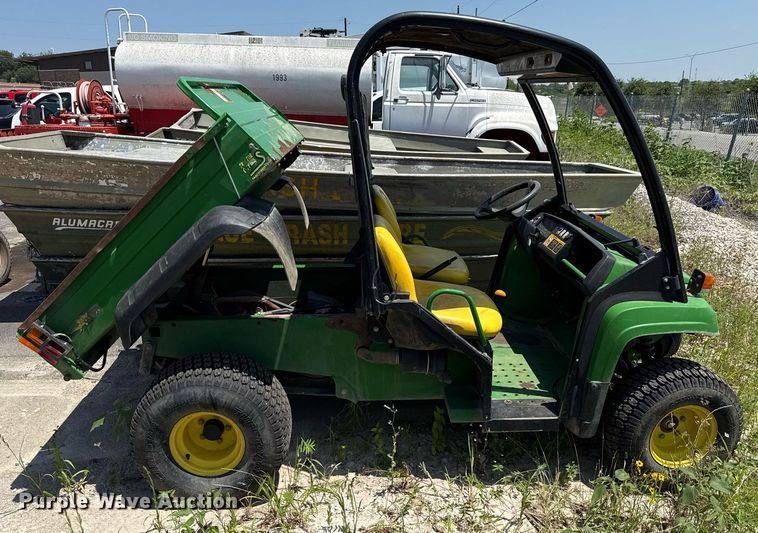 image for item DX5510 2008 John Deere Gator utility vehicle