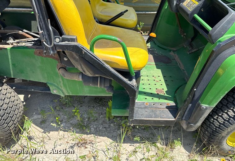 image for item DX5510 2008 John Deere Gator utility vehicle