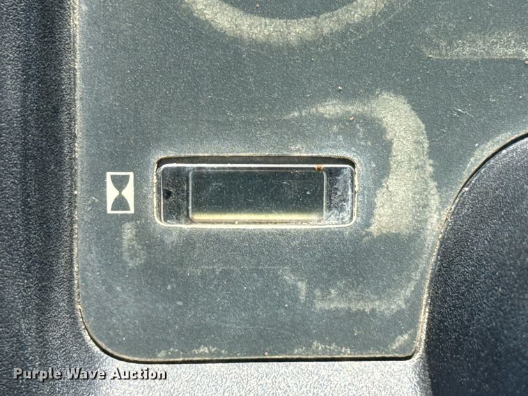 image for item DX5510 2008 John Deere Gator utility vehicle