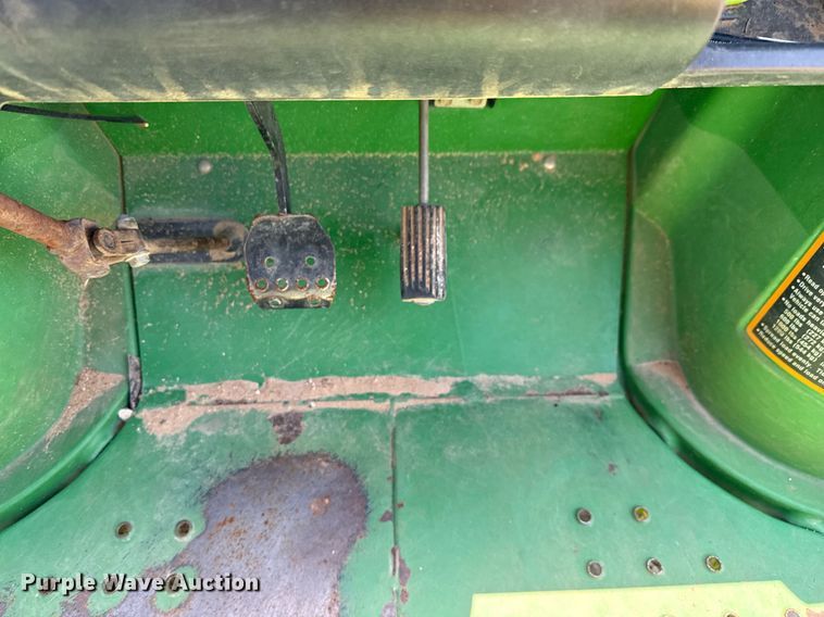 image for item DX5510 2008 John Deere Gator utility vehicle