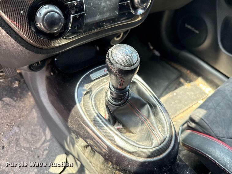 image for item DX5514 2015 Nissan Juke SUV