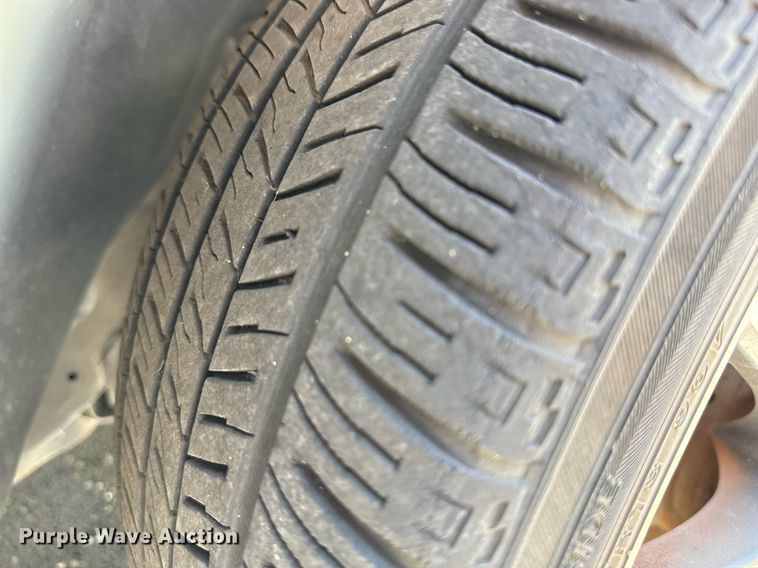 image for item DX5514 2015 Nissan Juke SUV