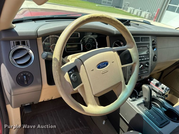 image for item DY0154 2007 Ford Expedition XLT SUV