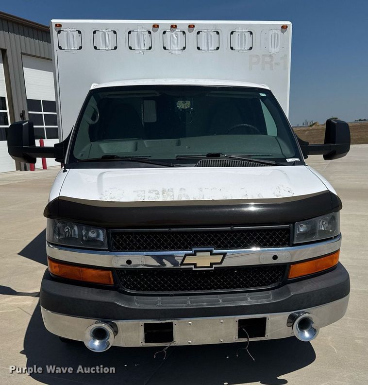 image for item DY0155 2015 Chevrolet Express G4500 ambulance