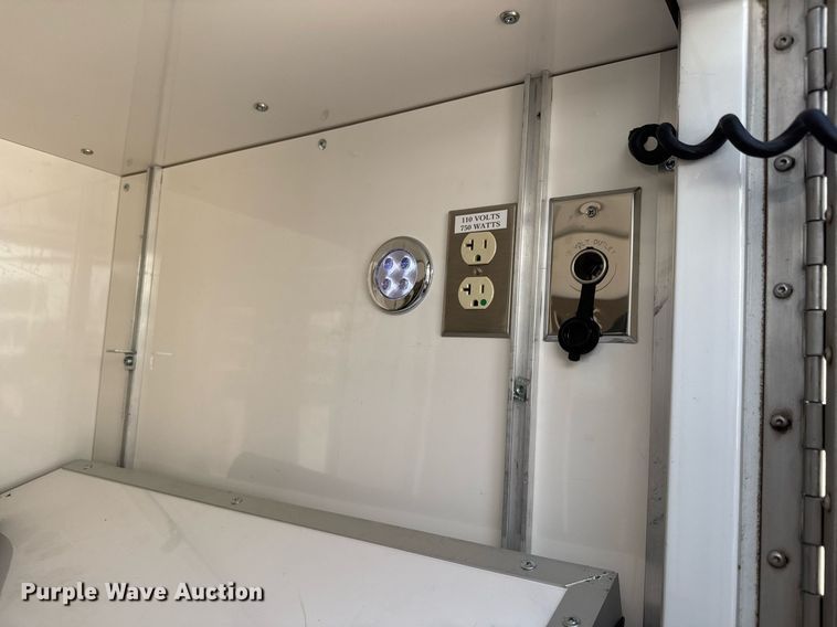 image for item DY0155 2015 Chevrolet Express G4500 ambulance