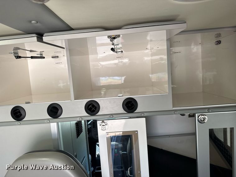 image for item DY0155 2015 Chevrolet Express G4500 ambulance