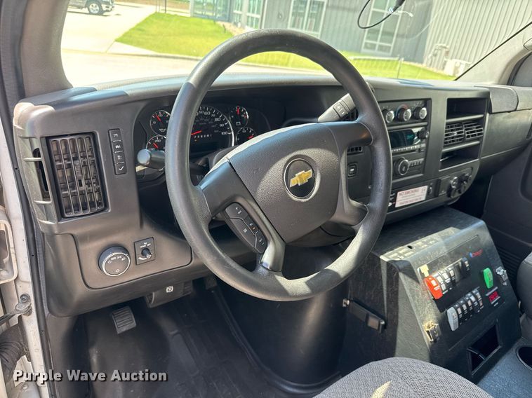 image for item DY0155 2015 Chevrolet Express G4500 ambulance