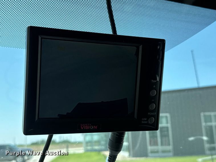 image for item DY0155 2015 Chevrolet Express G4500 ambulance