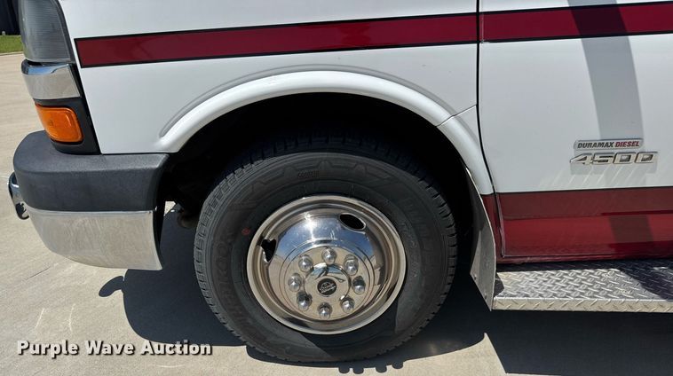 image for item DY0155 2015 Chevrolet Express G4500 ambulance