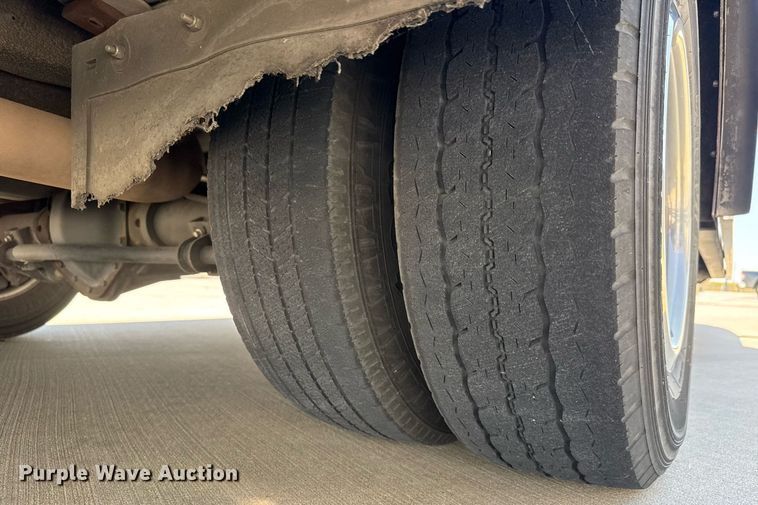 image for item DY0155 2015 Chevrolet Express G4500 ambulance