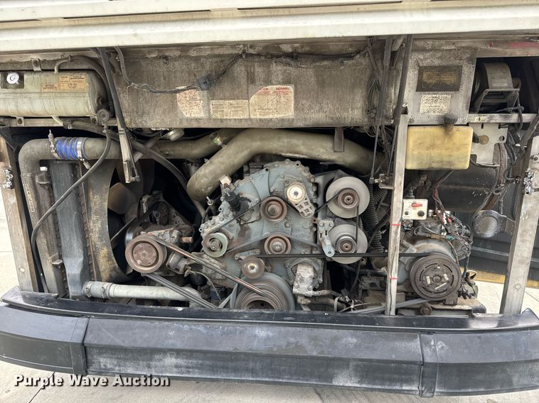 image for item DY0170 2000 Prevost H3 coach bus