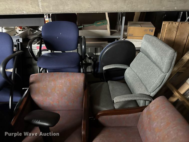 image for item DY0178 Approximately 65 chairs