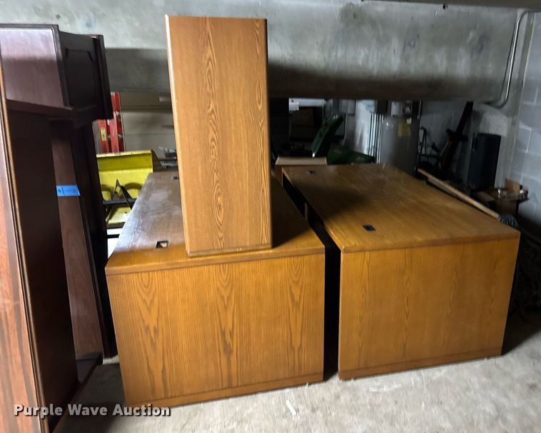 image for item DY0184 (5) desks