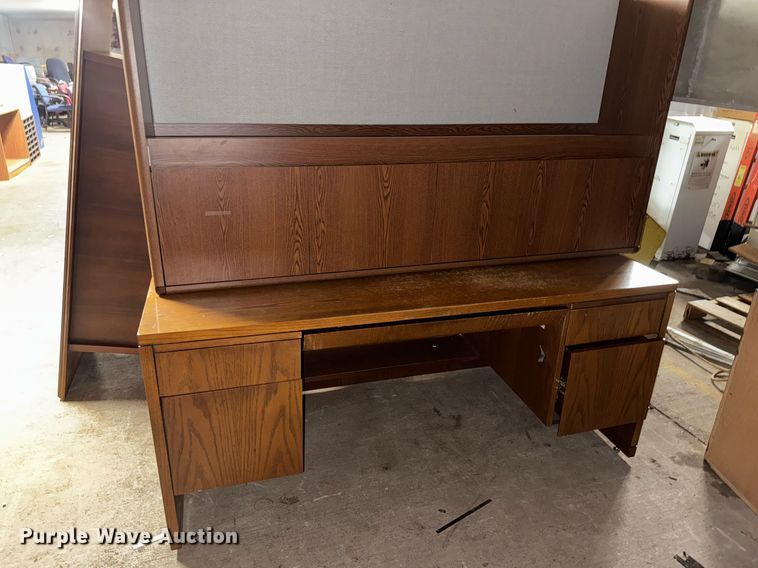 image for item DY0184 (5) desks