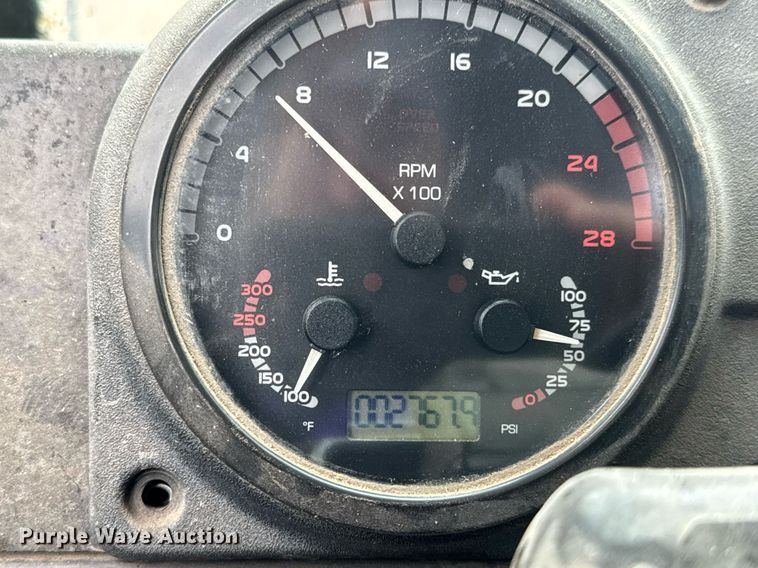 image for item DY0205 2008 Mack LEU613 refuse truck