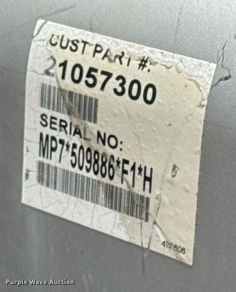 image for item DY0205 2008 Mack LEU613 refuse truck