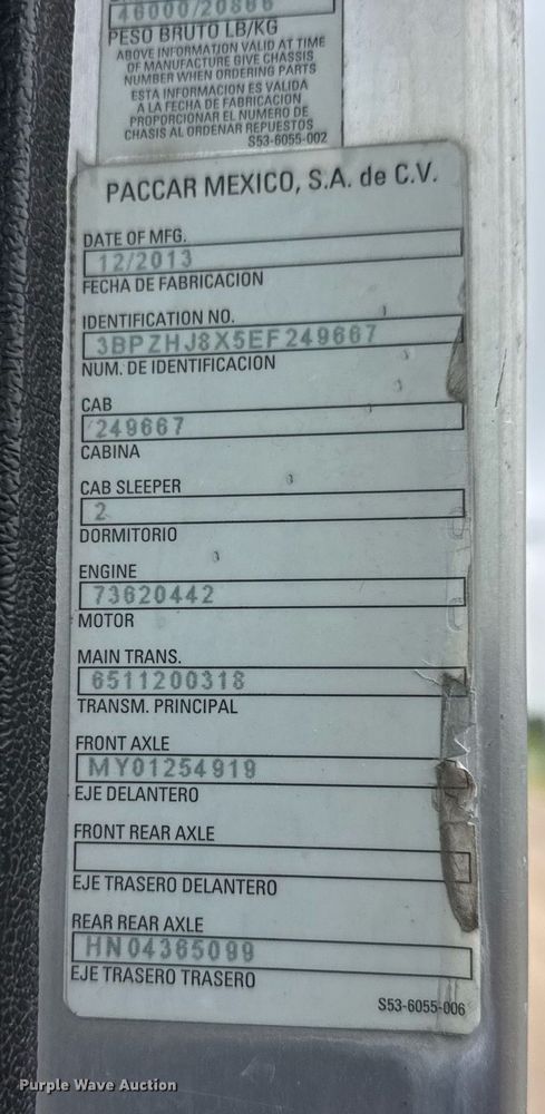 image for item DY0206 2014 Peterbilt 320 refuse truck