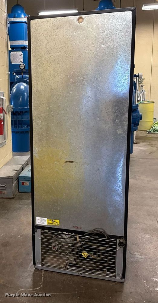 image for item DY0209 Vendo G319 refrigerator