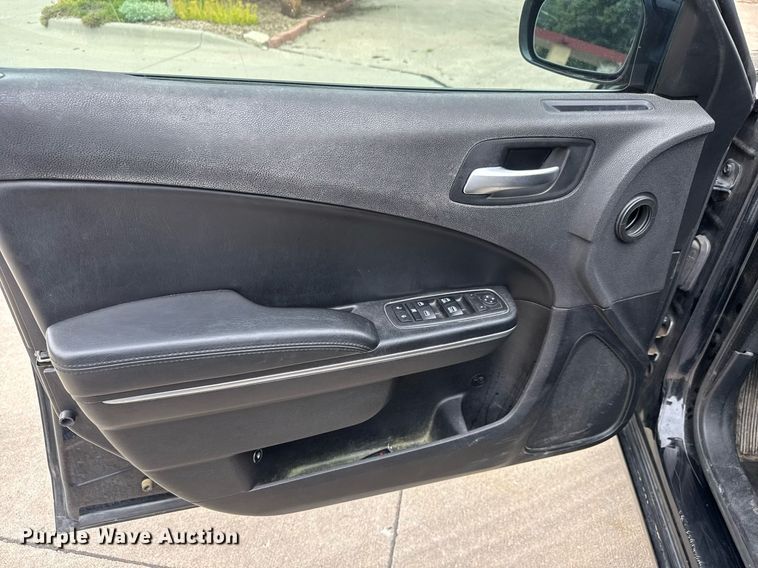 image for item DY0213 2017 Dodge Charger Police 