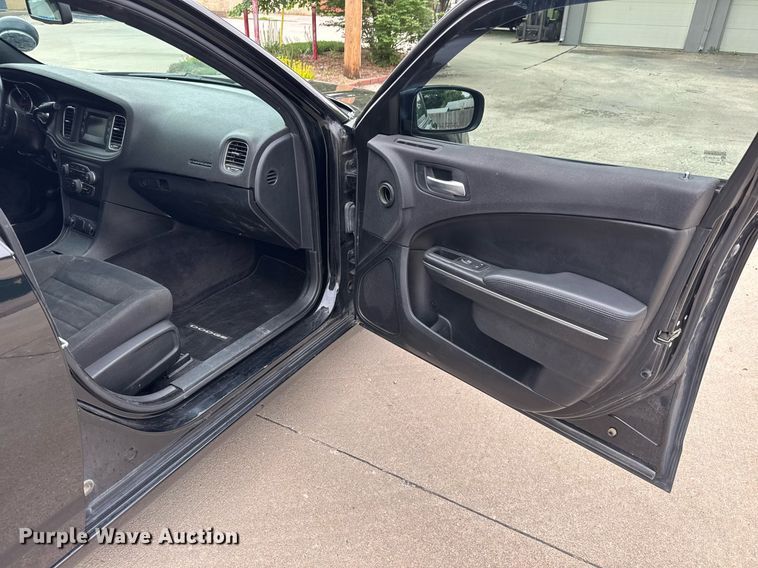 image for item DY0213 2017 Dodge Charger Police 