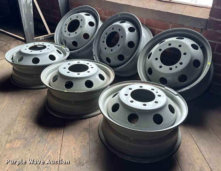 image for item DY0216 (6) Accuride wheels