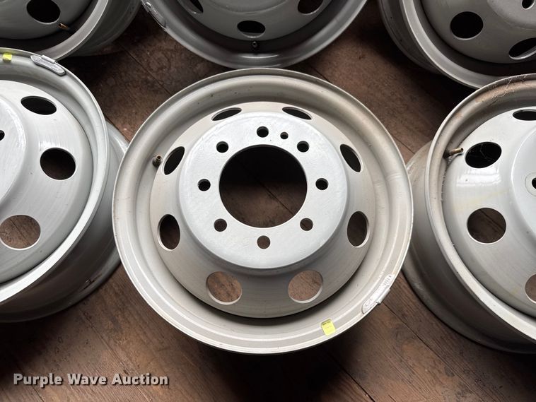 image for item DY0216 (6) Accuride wheels
