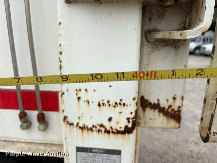 image for item DY0540 2013 Wilkens 4075FLE refuse trailer