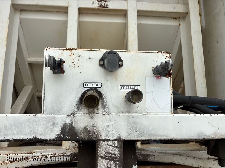 image for item DY0540 2013 Wilkens 4075FLE refuse trailer