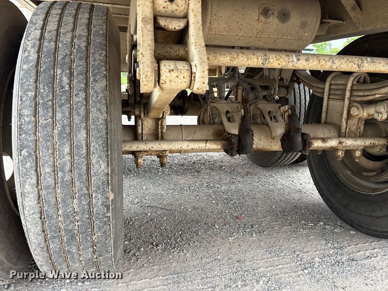 image for item DY0540 2013 Wilkens 4075FLE refuse trailer