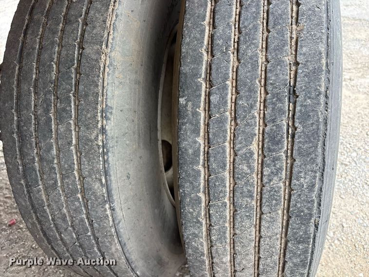 image for item DY0540 2013 Wilkens 4075FLE refuse trailer