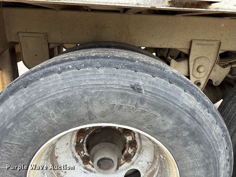 image for item DY0540 2013 Wilkens 4075FLE refuse trailer