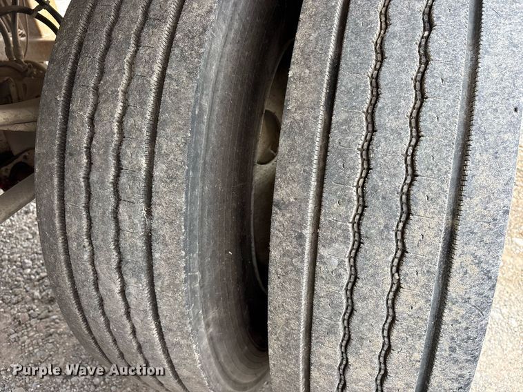 image for item DY0540 2013 Wilkens 4075FLE refuse trailer