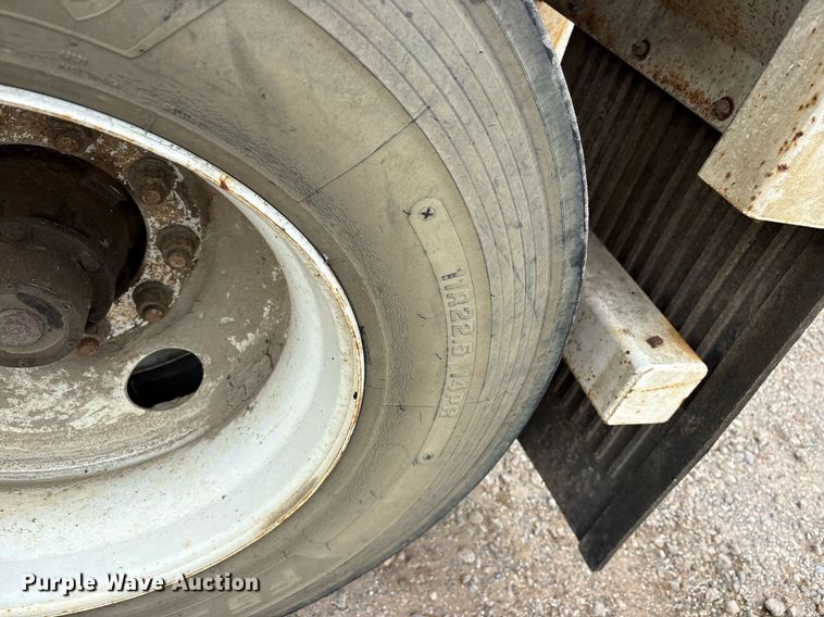 image for item DY0540 2013 Wilkens 4075FLE refuse trailer