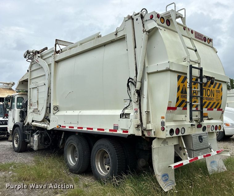 image for item DY0541 2017 Autocar ACX Xpeditor refuse truck
