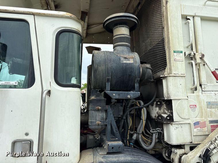 image for item DY0541 2017 Autocar ACX Xpeditor refuse truck