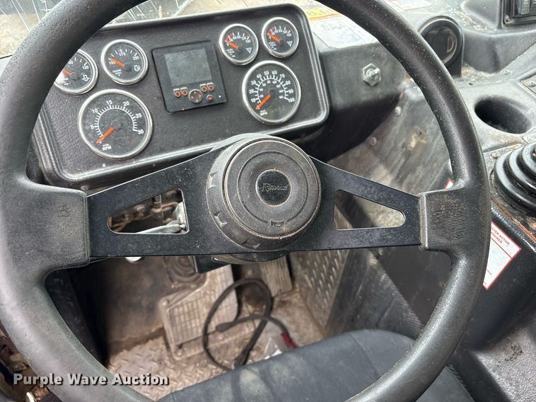 image for item DY0541 2017 Autocar ACX Xpeditor refuse truck