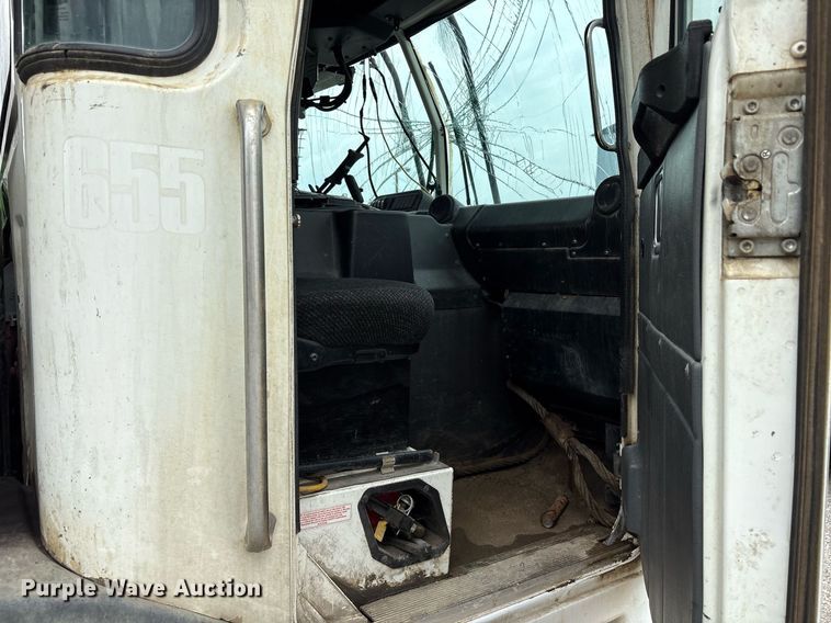 image for item DY0541 2017 Autocar ACX Xpeditor refuse truck