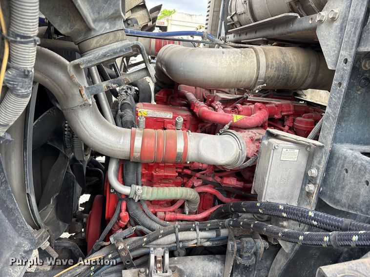 image for item DY0541 2017 Autocar ACX Xpeditor refuse truck