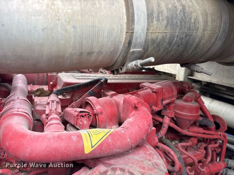 image for item DY0541 2017 Autocar ACX Xpeditor refuse truck