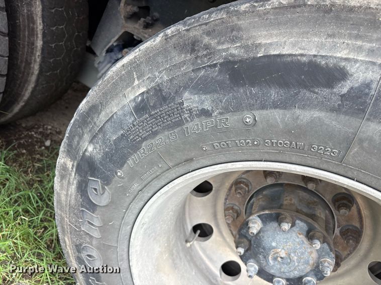 image for item DY0541 2017 Autocar ACX Xpeditor refuse truck