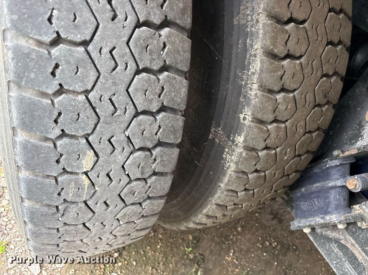 image for item DY0541 2017 Autocar ACX Xpeditor refuse truck